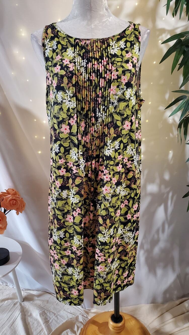 J Jill Wearever Collection Tropical Floral Pintuck Pleat Dress Size M Hawaiian